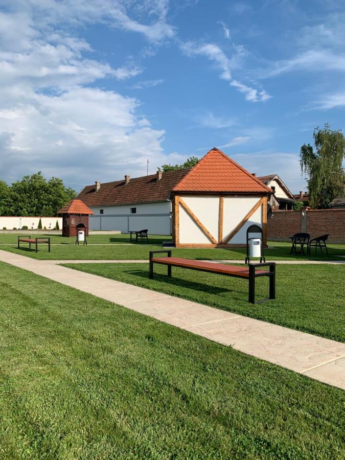 Bungalovi Blagojevic Morovic Экстерьер фото