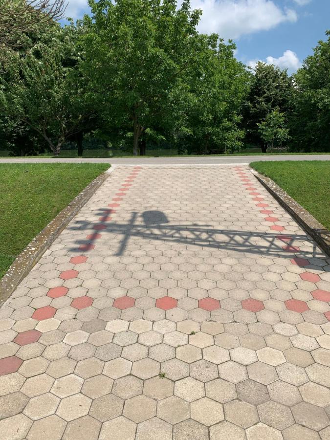 Bungalovi Blagojevic Morovic Экстерьер фото